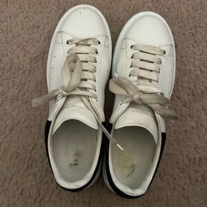 Alexander Mcqueens eu40